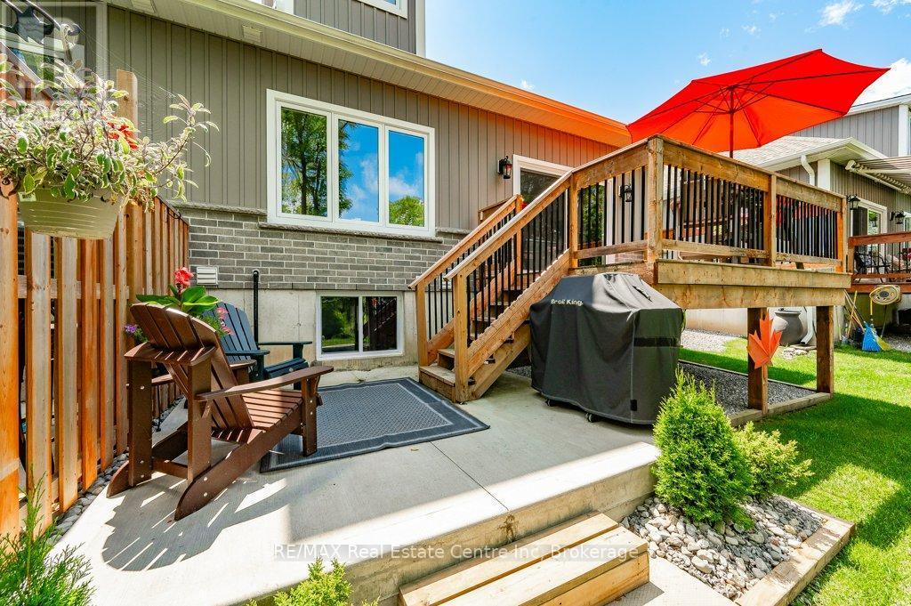 18 - 744 Nelson Street W, Norfolk (Port Dover), ON - Outdoor With Deck Patio Veranda With Exterior