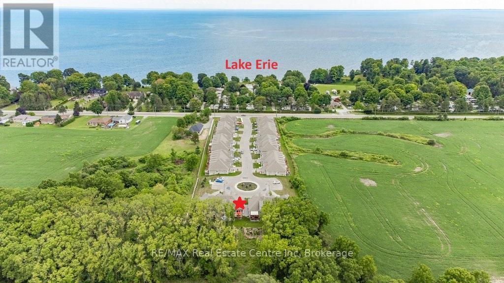 18 - 744 Nelson Street W, Norfolk (Port Dover), ON - Outdoor With View