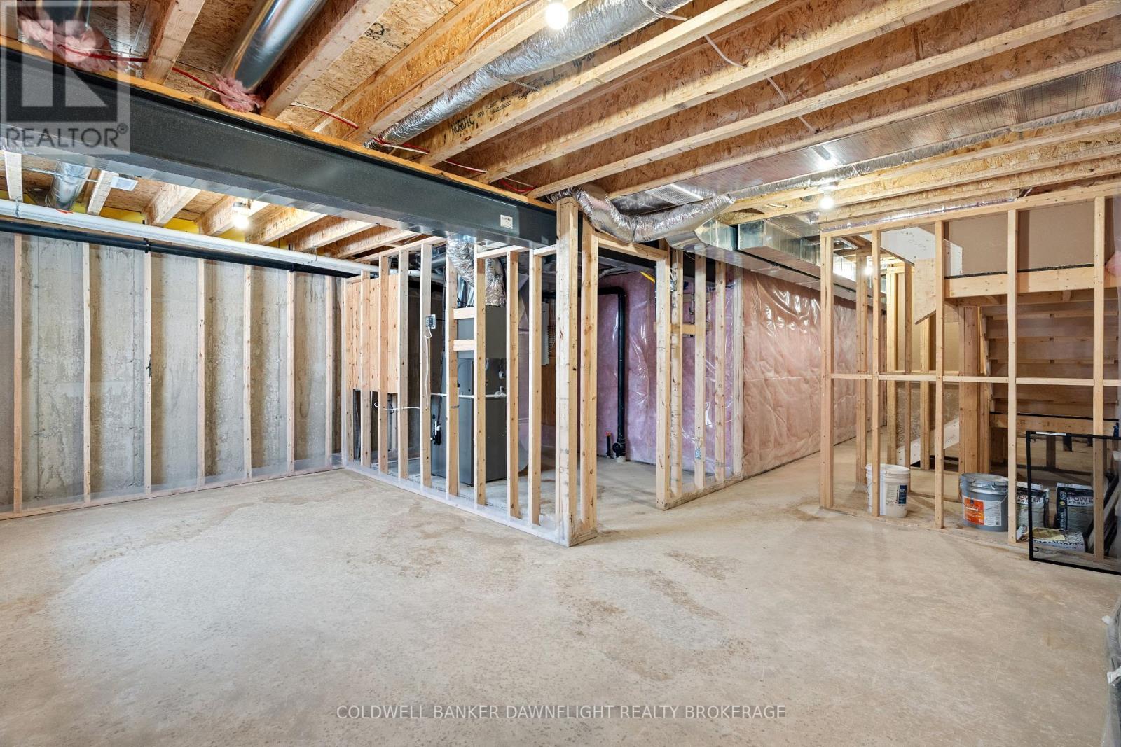 18 - 147 Scotts Drive, Lucan Biddulph (Lucan), ON - Indoor Photo Showing Basement