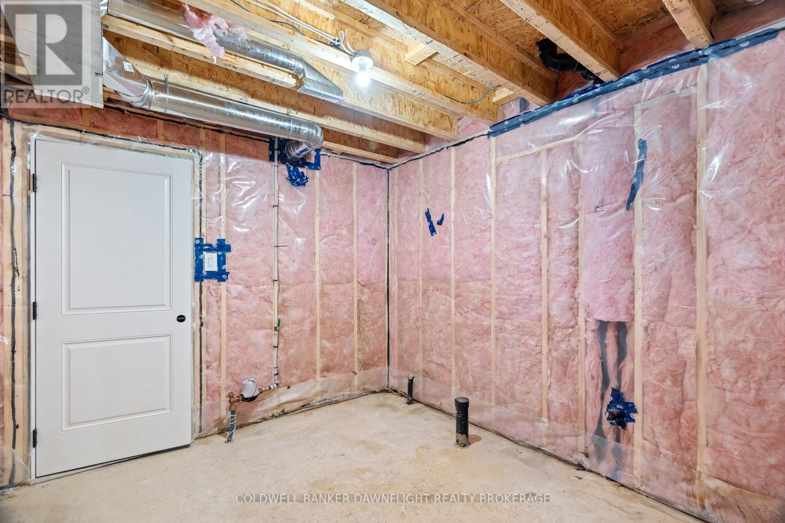 18 - 147 Scotts Drive, Lucan Biddulph (Lucan), ON - Indoor Photo Showing Basement
