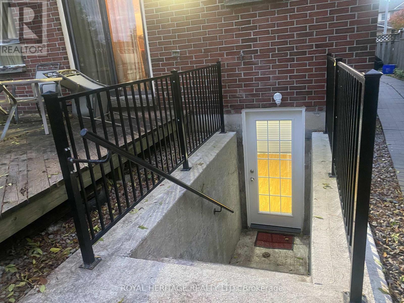 24 Reed Drive, Ajax, ON - Outdoor With Exterior