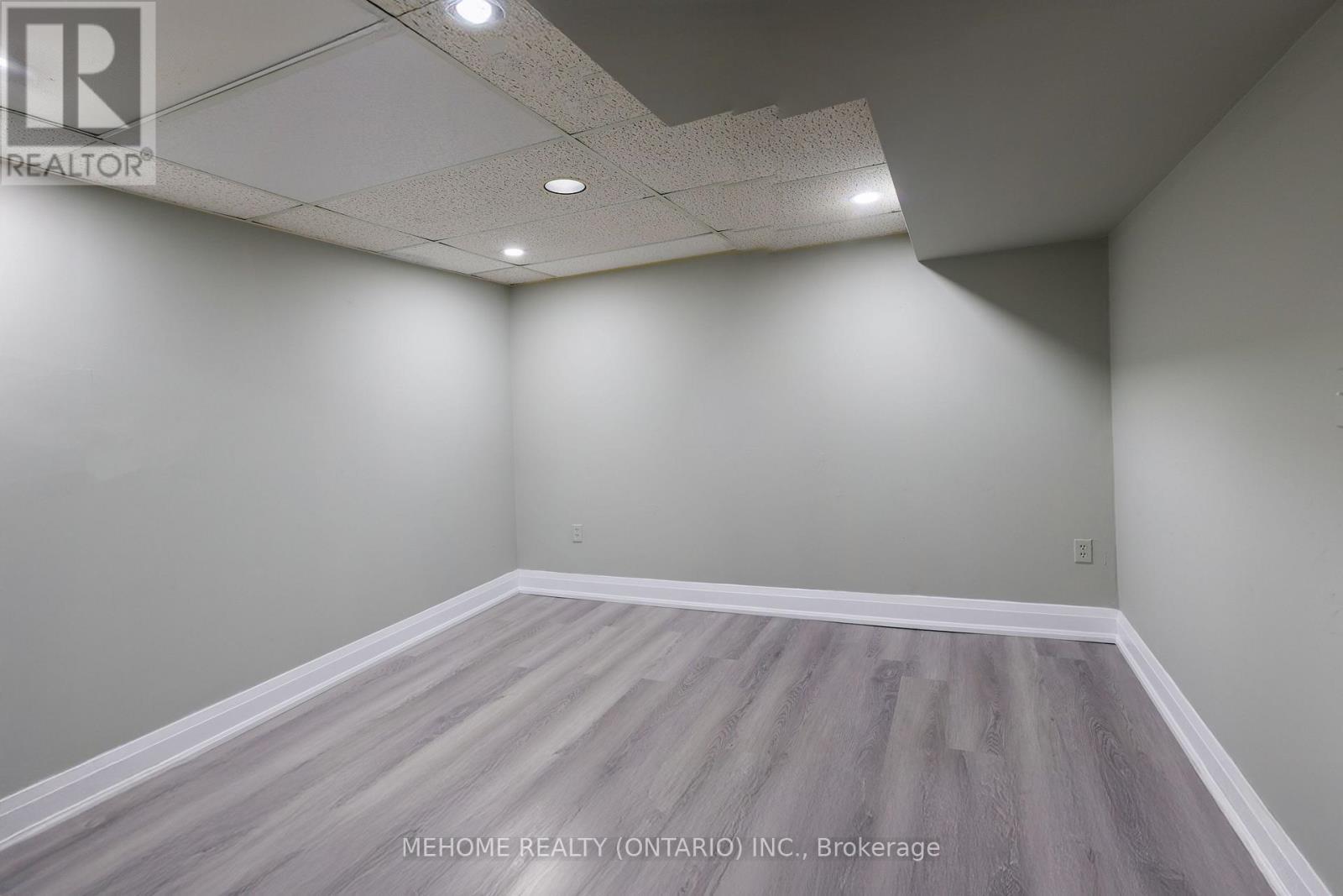 5209 Palomar Crescent, Mississauga, ON - Indoor Photo Showing Other Room