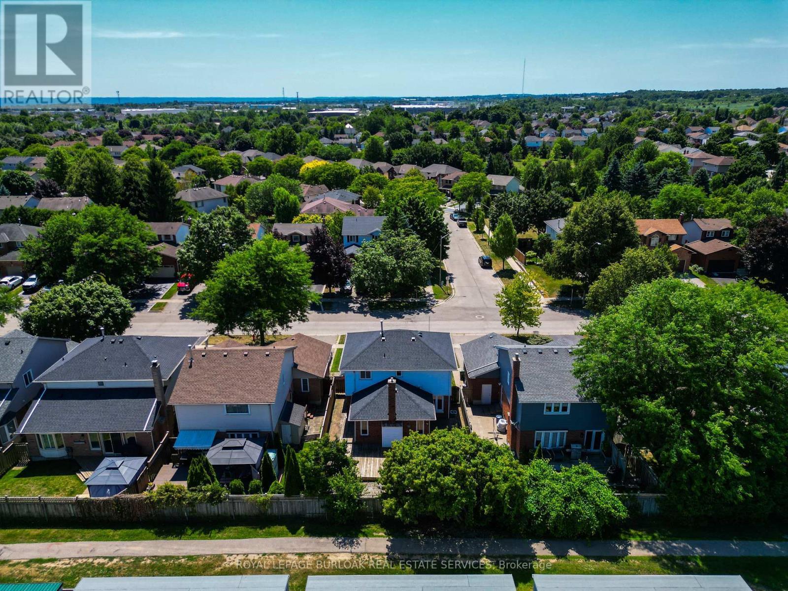 128 Brian Boulevard, Hamilton, ON - Outdoor