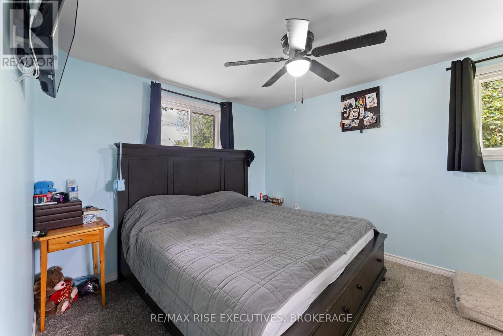 5212 Wilmer Road, South Frontenac (Frontenac South), ON - Indoor Photo Showing Bedroom