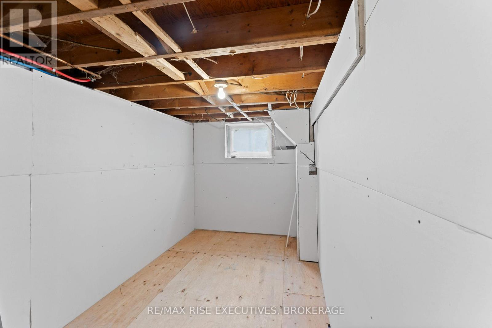 5212 Wilmer Road, South Frontenac (Frontenac South), ON - Indoor Photo Showing Basement