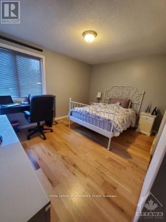 1064 Alenmede Crescent, Ottawa, ON - Indoor Photo Showing Bedroom