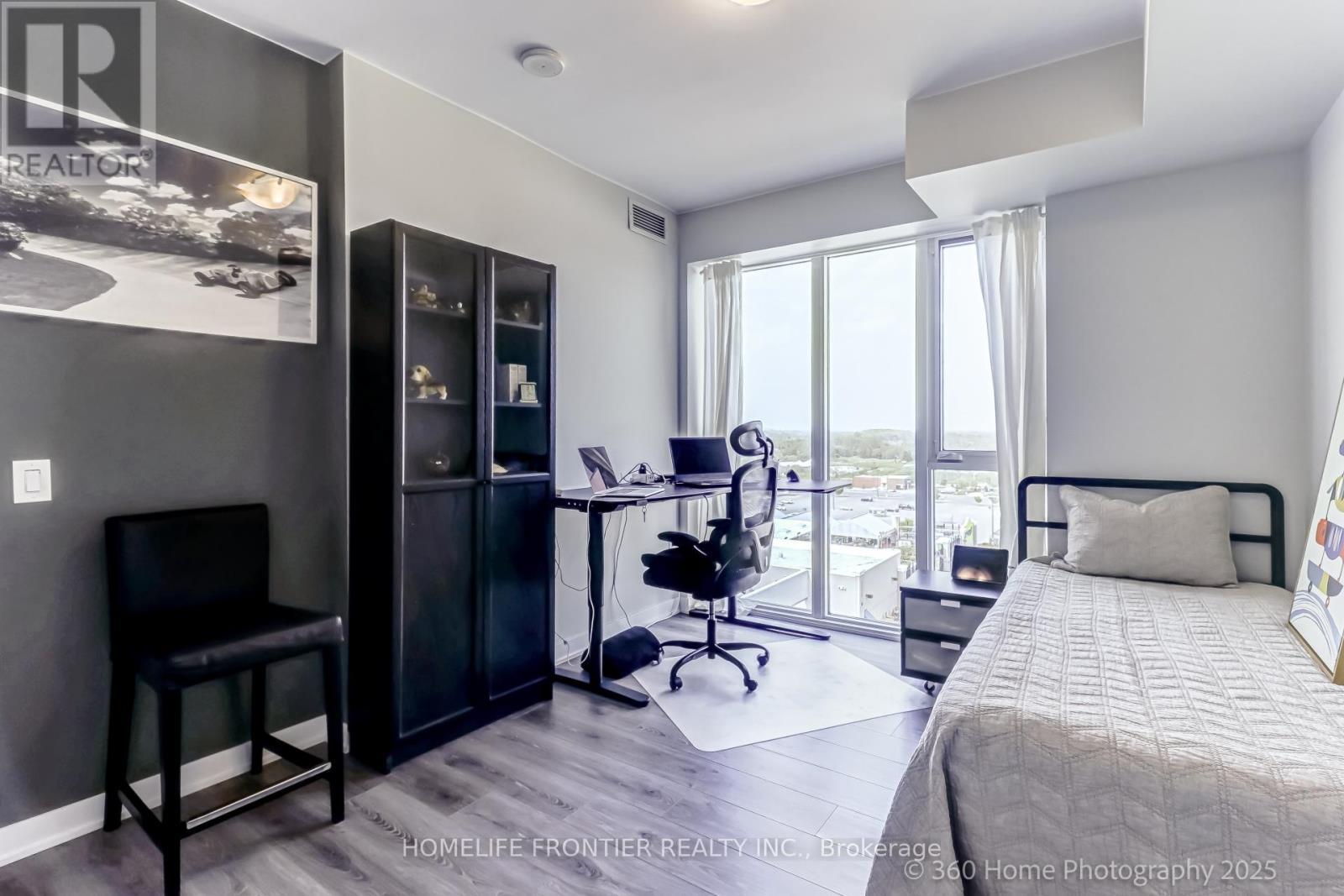 904 - 100 Eagle Rock Way W, Vaughan, ON - Indoor Photo Showing Bedroom