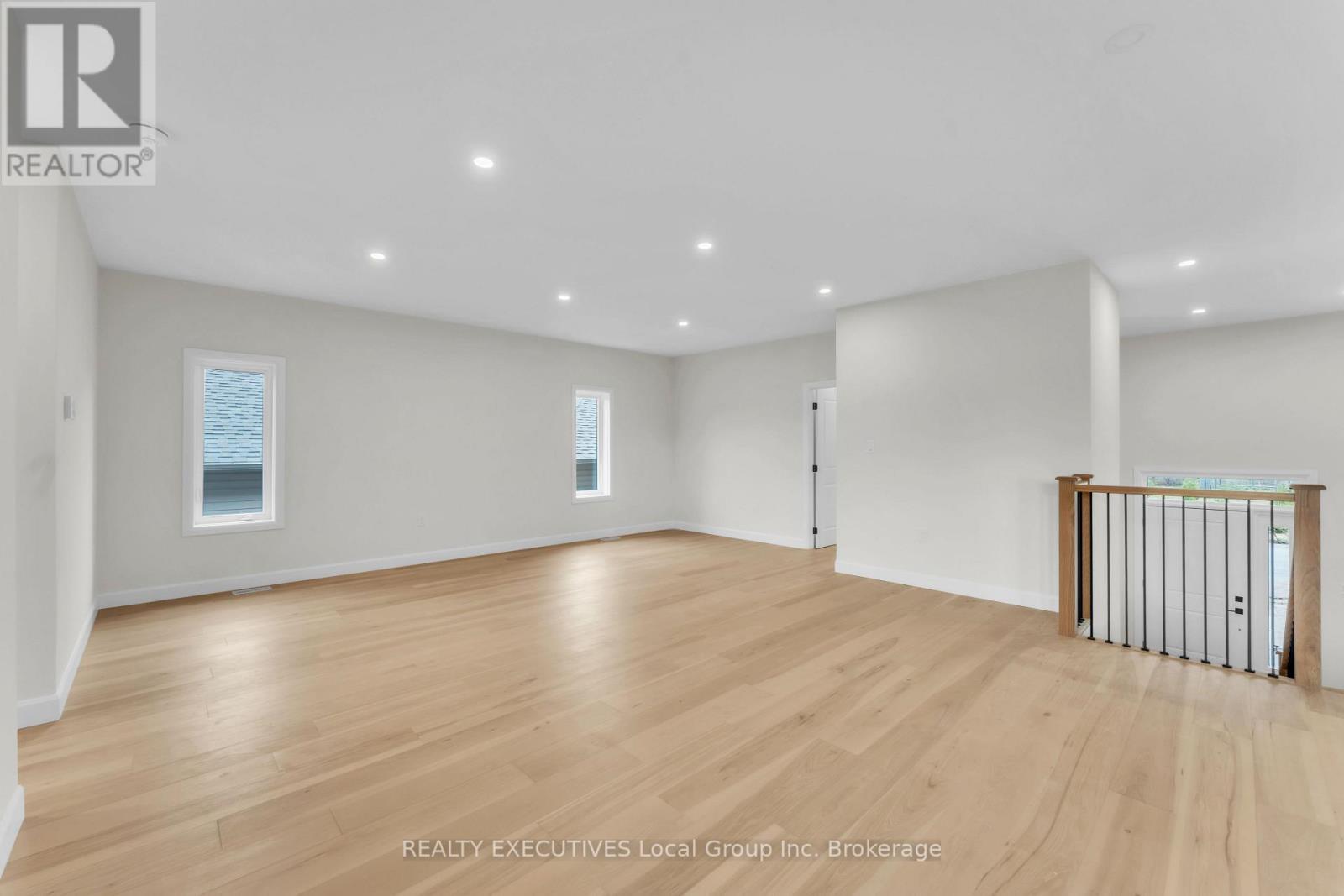 101 Tower Drive, North Bay (Airport), ON - Indoor Photo Showing Other Room