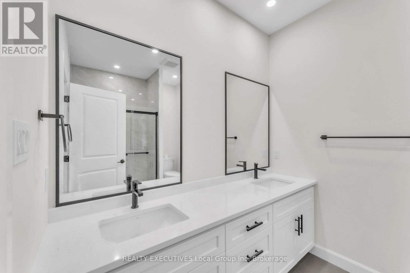 101 Tower Drive, North Bay (Airport), ON - Indoor