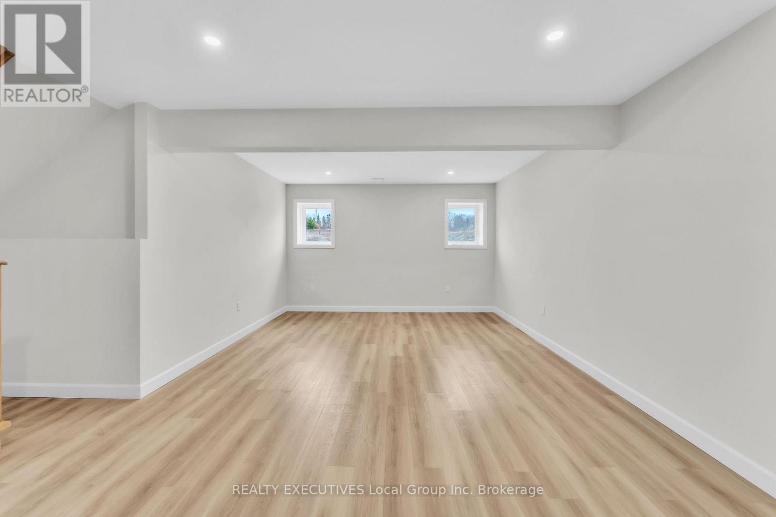 101 Tower Drive, North Bay (Airport), ON - Indoor Photo Showing Other Room