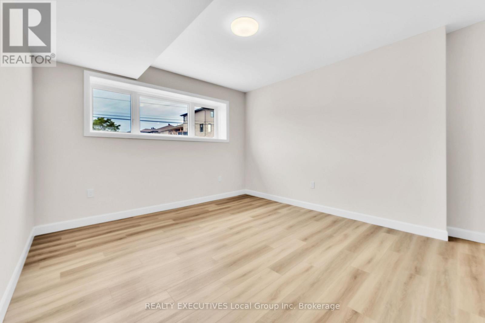 101 Tower Drive, North Bay (Airport), ON - Indoor Photo Showing Other Room