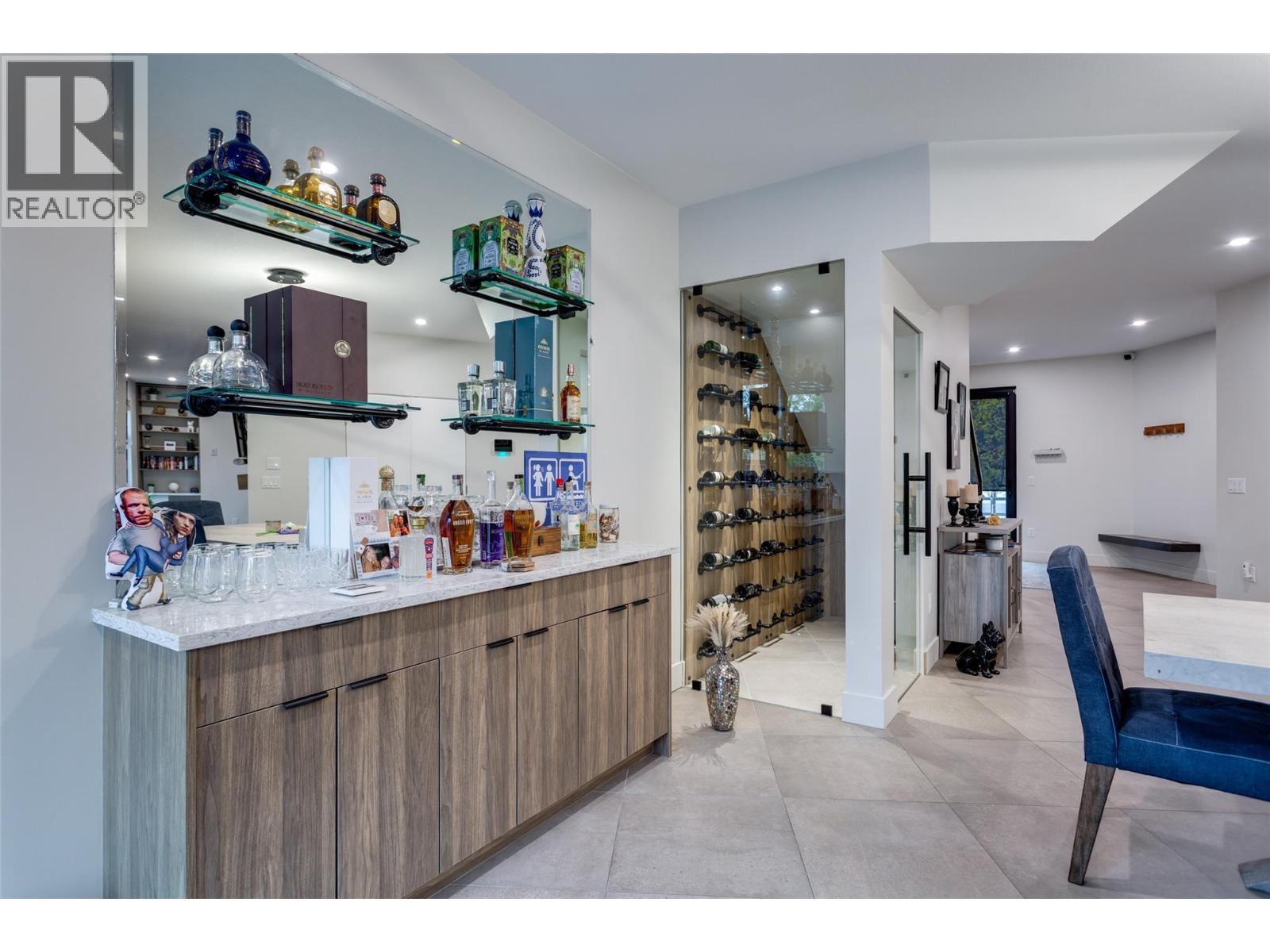 525 Mcclure Road Unit# 9, Kelowna, BC - Indoor