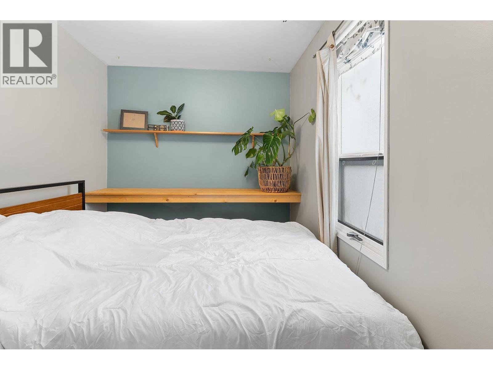 2108 33 Street, Vernon, BC - Indoor Photo Showing Bedroom
