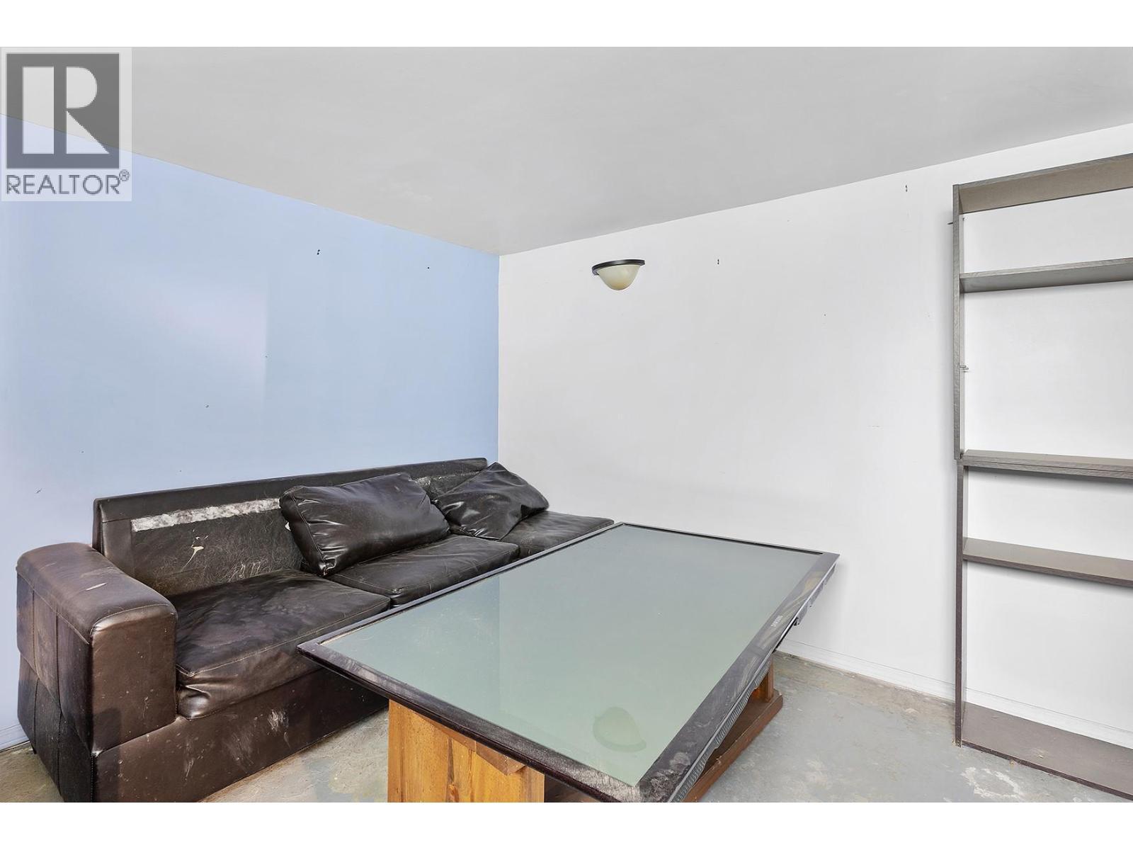 2108 33 Street, Vernon, BC - Indoor Photo Showing Other Room