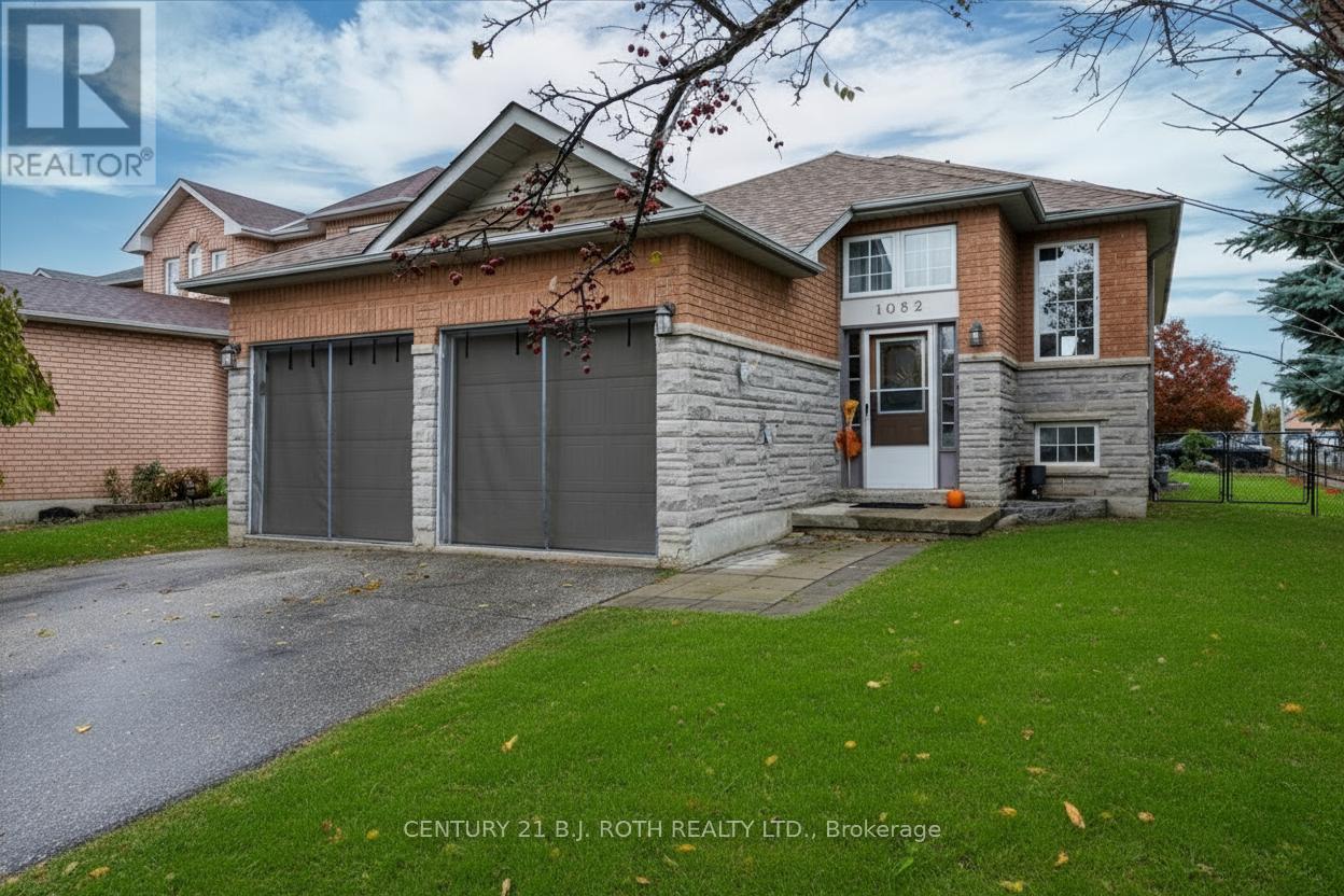 1082 Kensington Street, Innisfil, ON - Outdoor