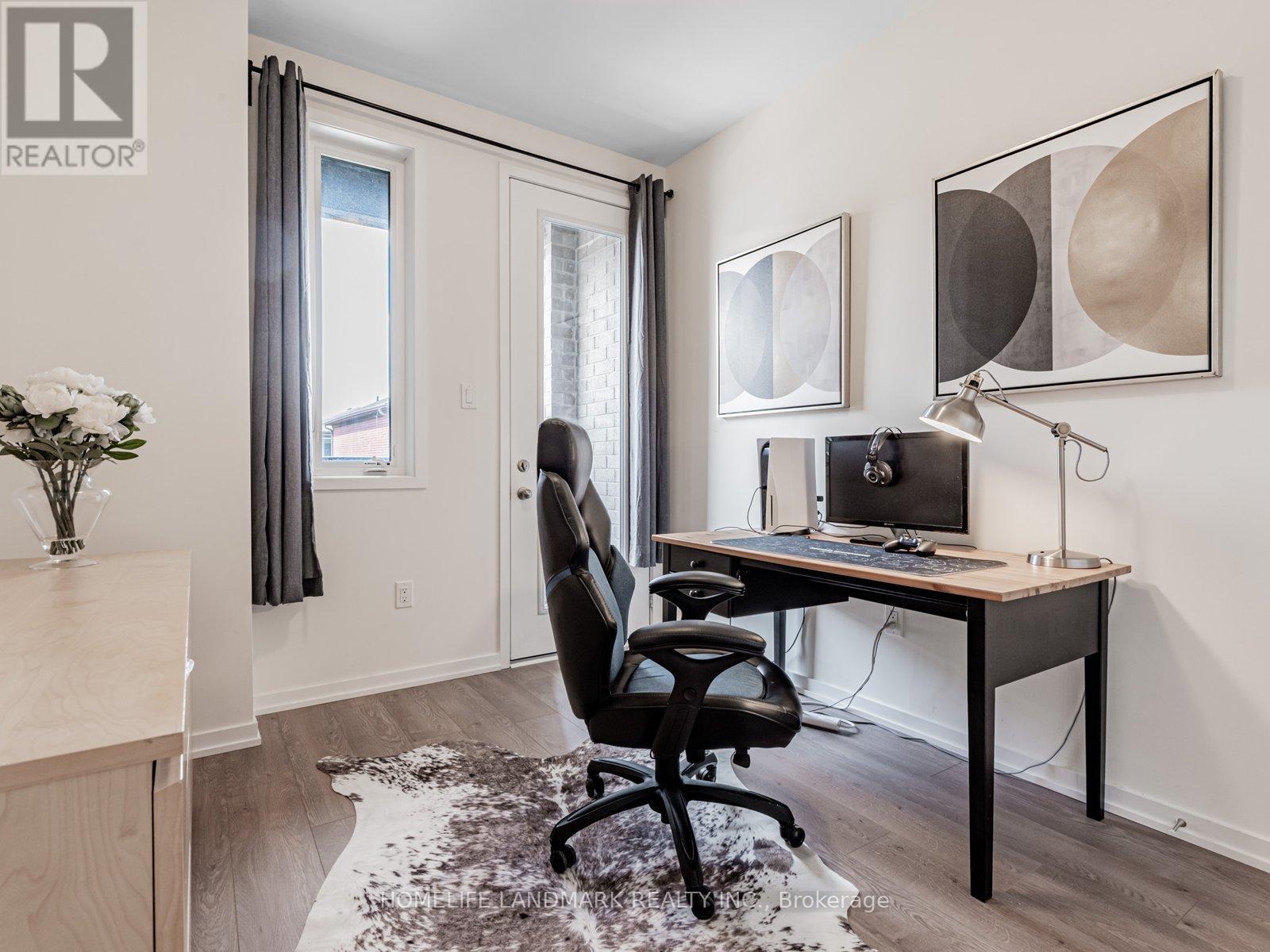 25 Origin Way, Vaughan, ON - Indoor Photo Showing Office