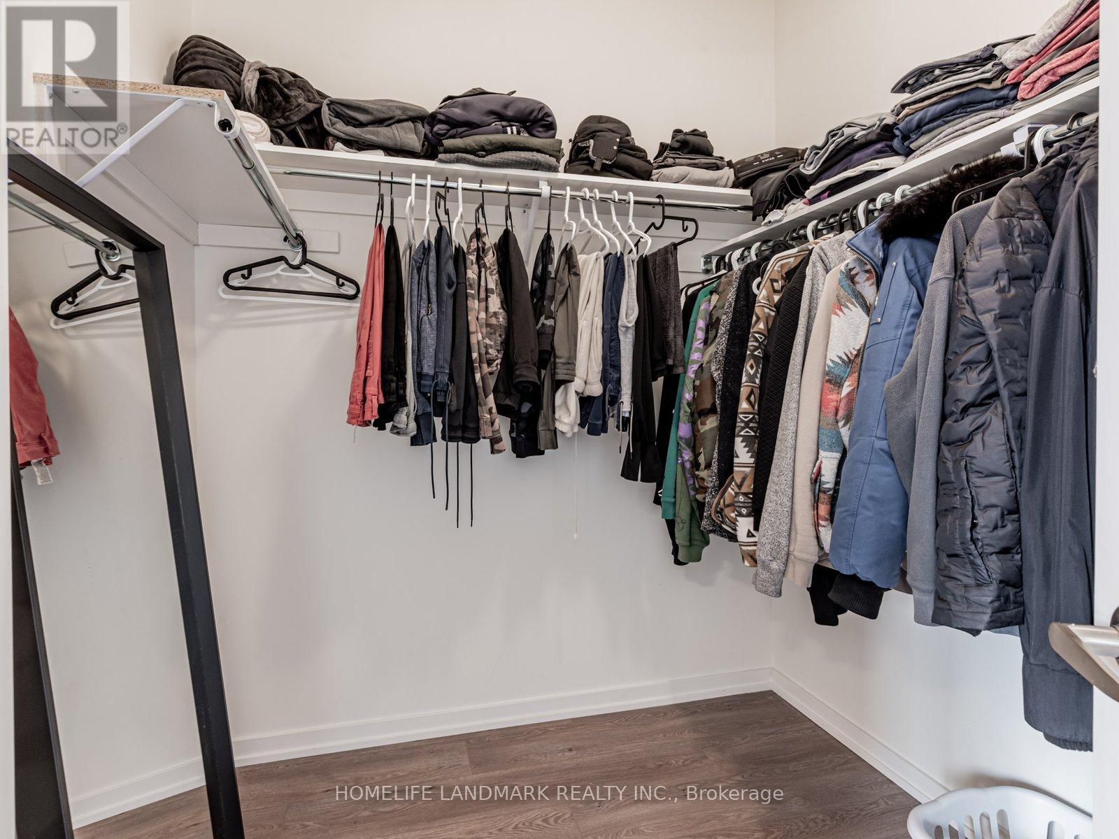 25 Origin Way, Vaughan, ON - Indoor With Storage