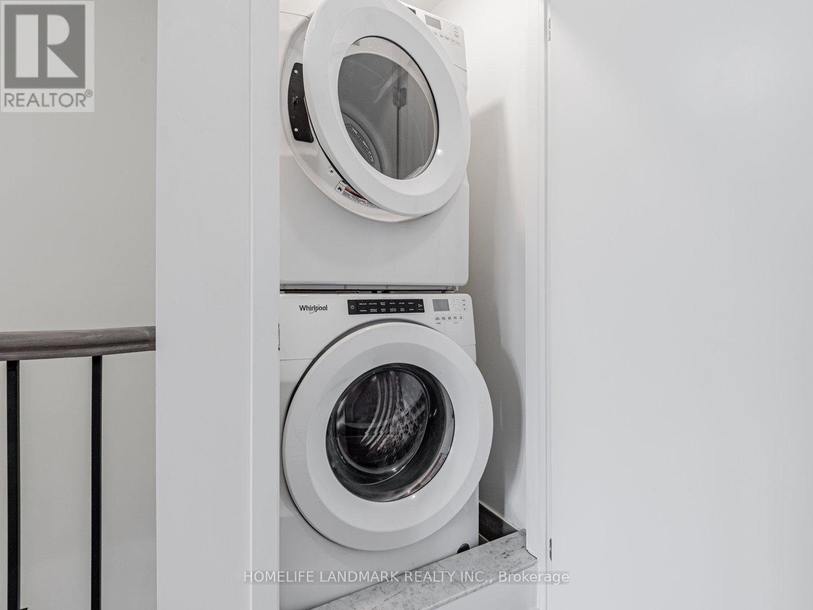 25 Origin Way, Vaughan, ON - Indoor Photo Showing Laundry Room