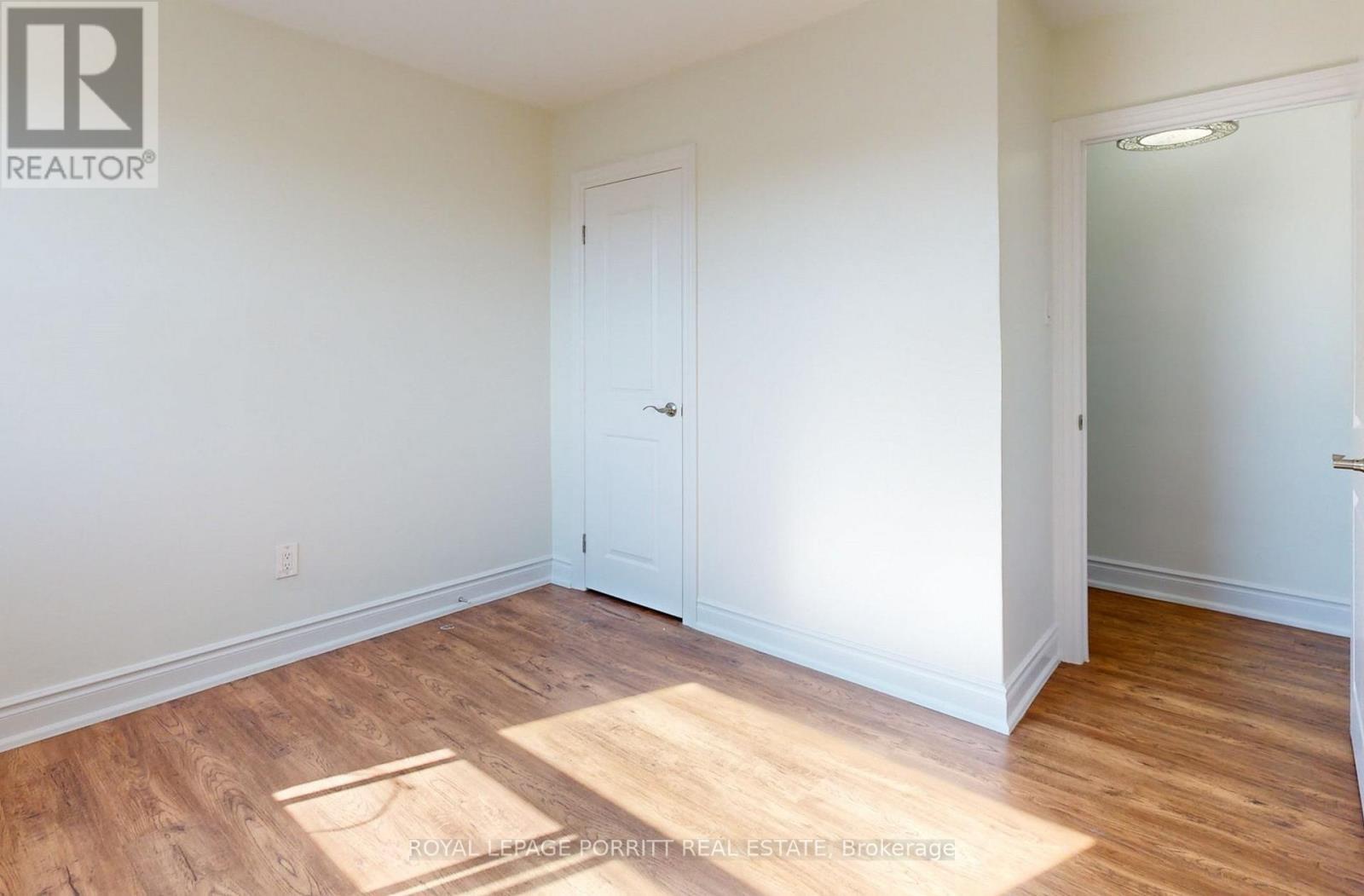 3 - 3503A Lake Shore Boulevard W, Toronto, ON