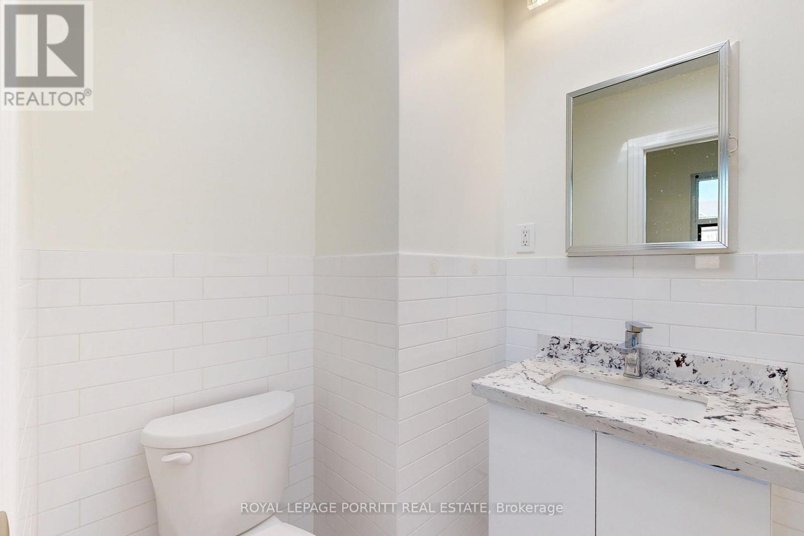 3 - 3503A Lake Shore Boulevard W, Toronto, ON