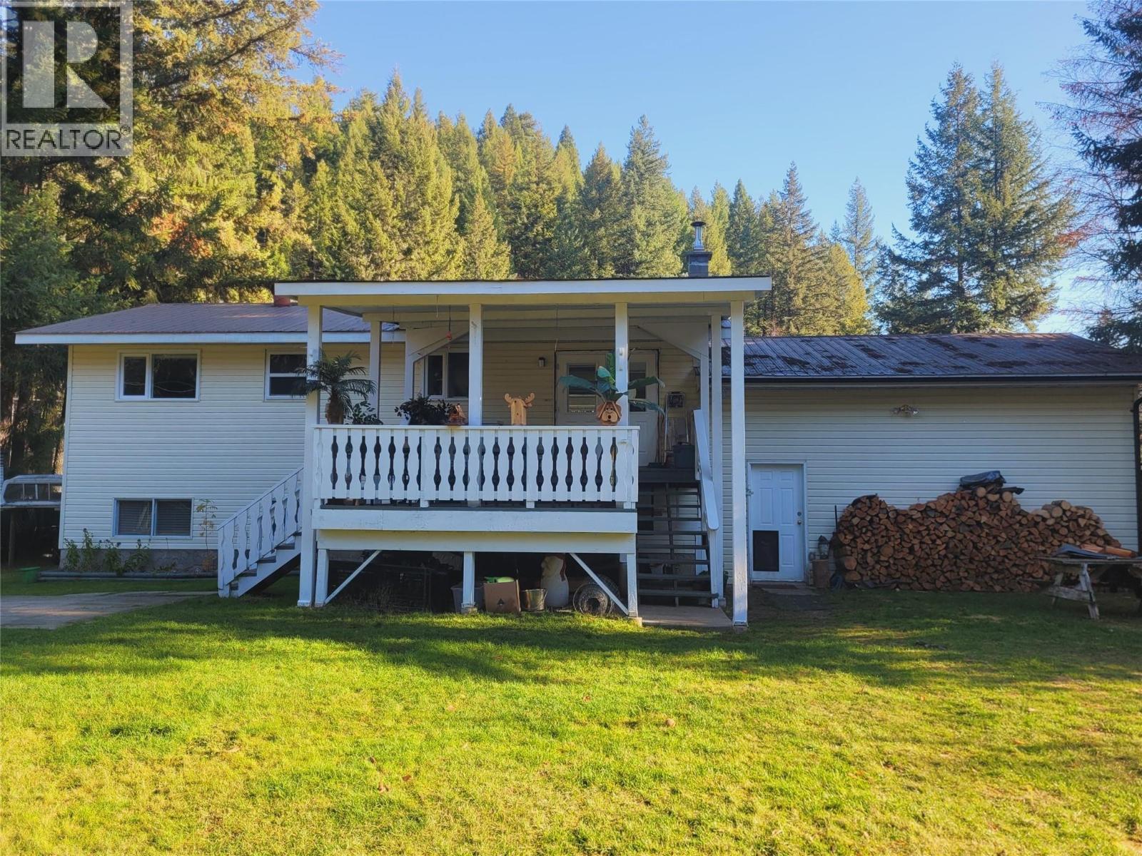 349 Dutch Lake Road, Clearwater, BC - Outdoor With Deck Patio Veranda