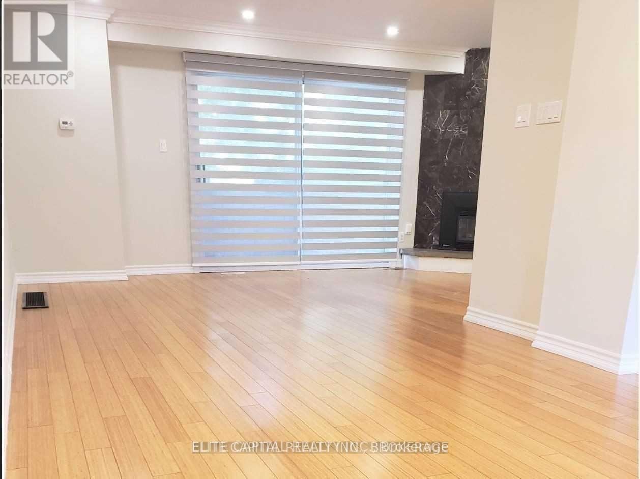 4 Bards Walk Way, Toronto, ON - Indoor Photo Showing Other Room