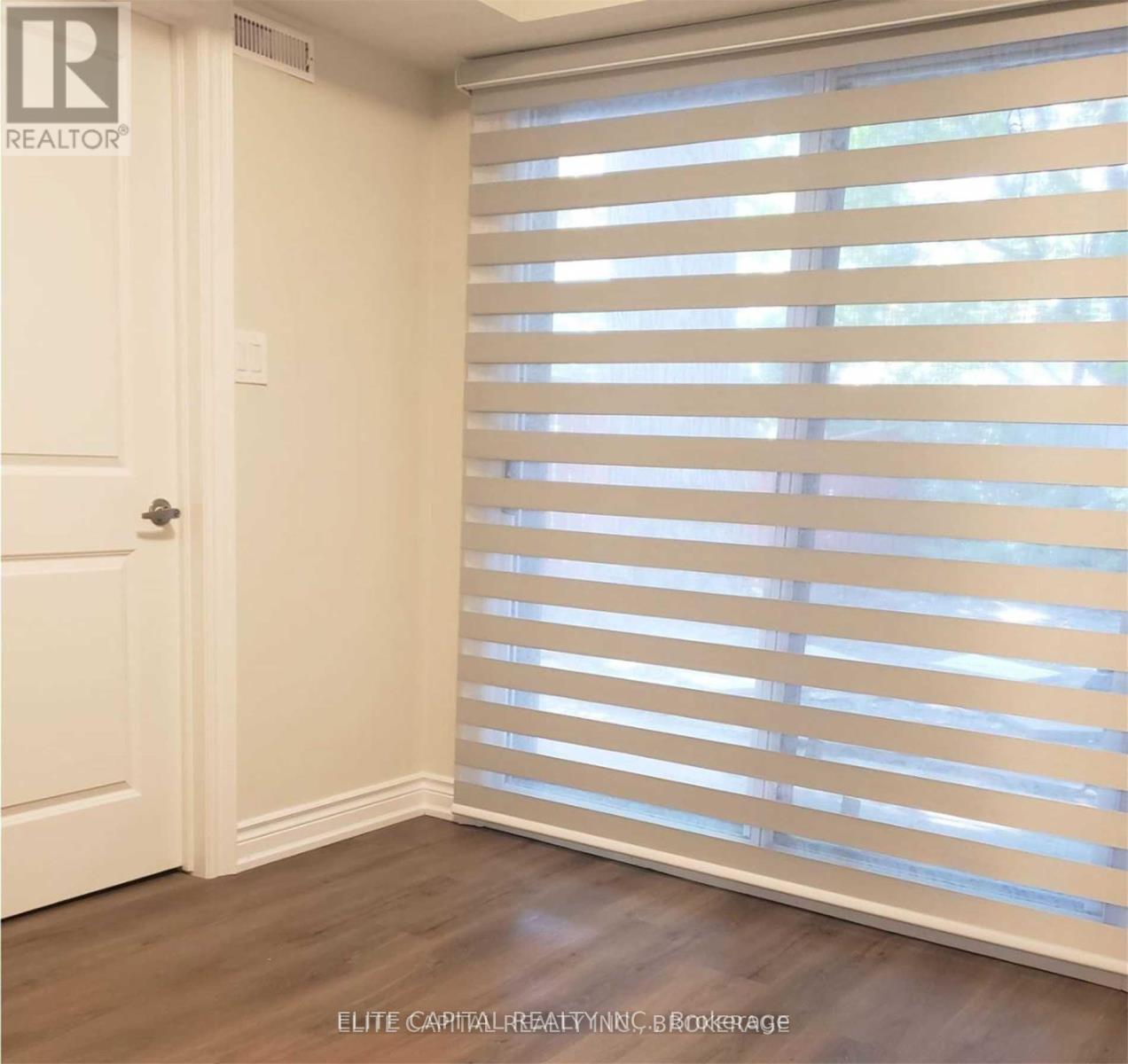 4 Bards Walk Way, Toronto, ON - Indoor Photo Showing Other Room