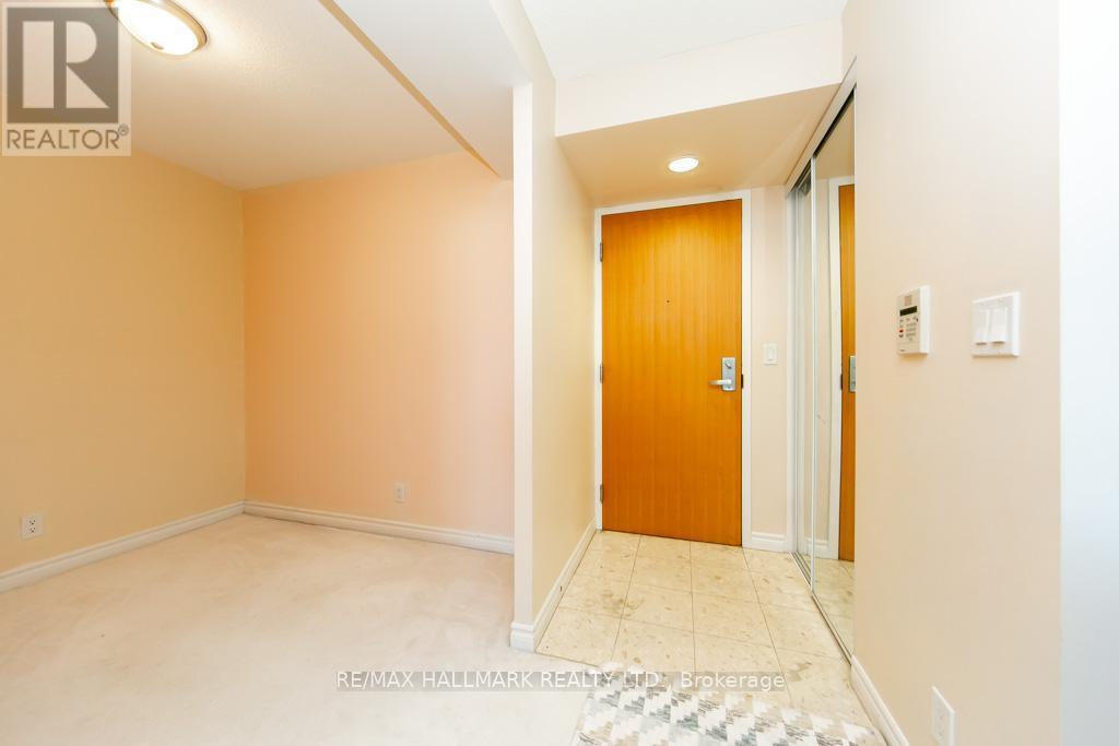 1115 - 68 Grangeway Avenue, Toronto, ON - Indoor Photo Showing Other Room