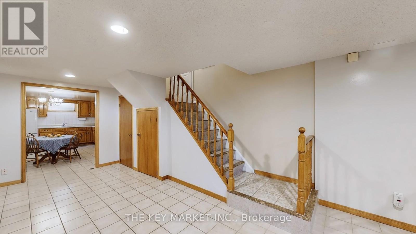 1277 Tyneburn Crescent, Mississauga, ON - Indoor Photo Showing Other Room