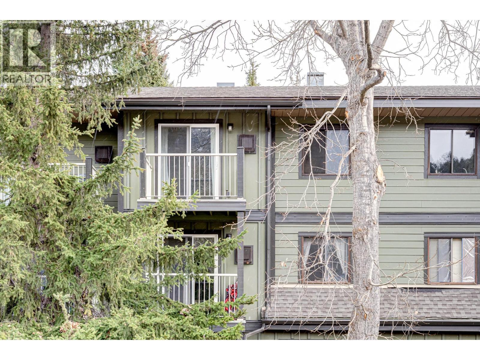 1802 Alpine Drive Unit# 306A, Elkford, BC - Outdoor