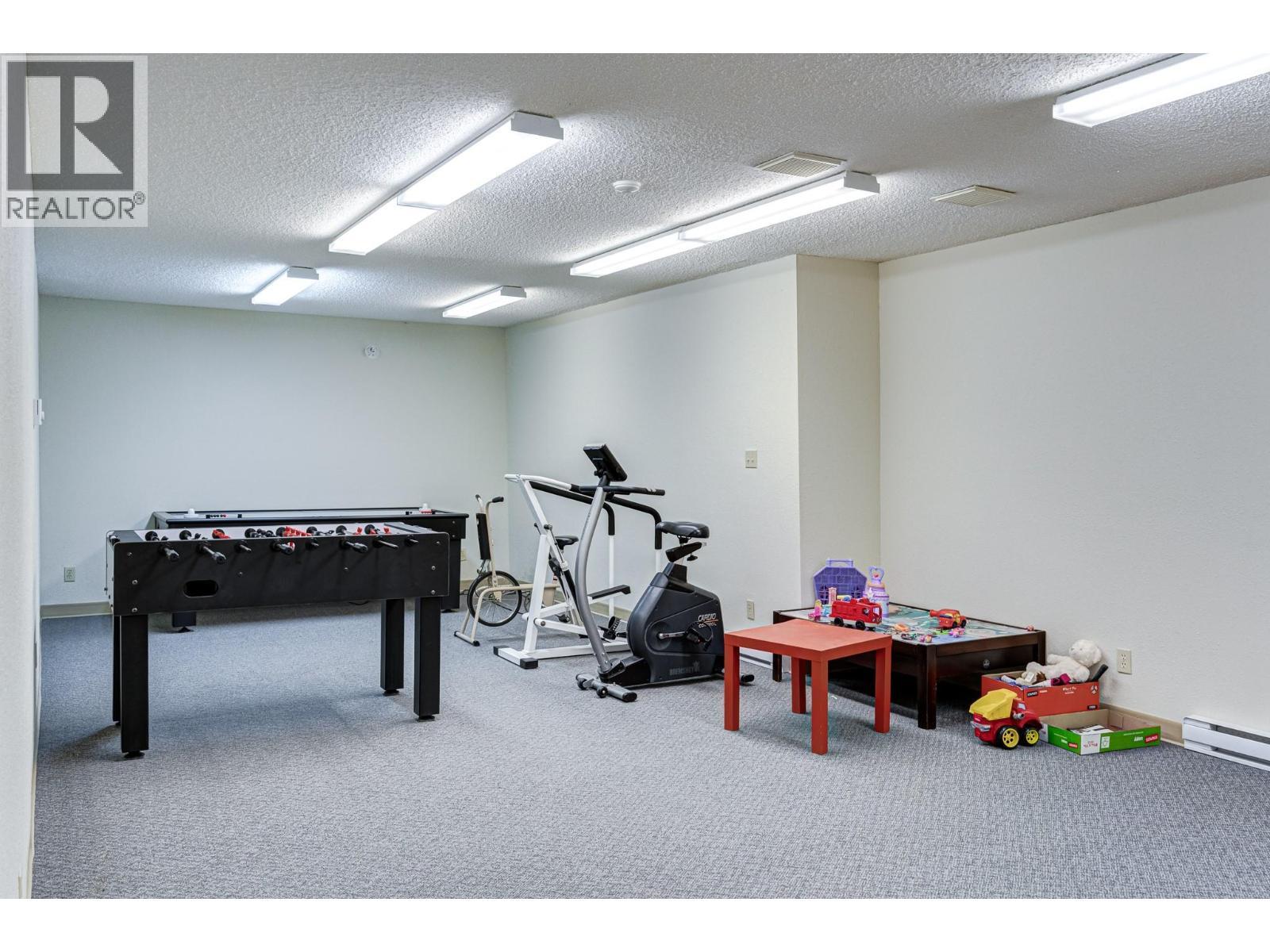 1802 Alpine Drive Unit# 306A, Elkford, BC - Indoor Photo Showing Other Room