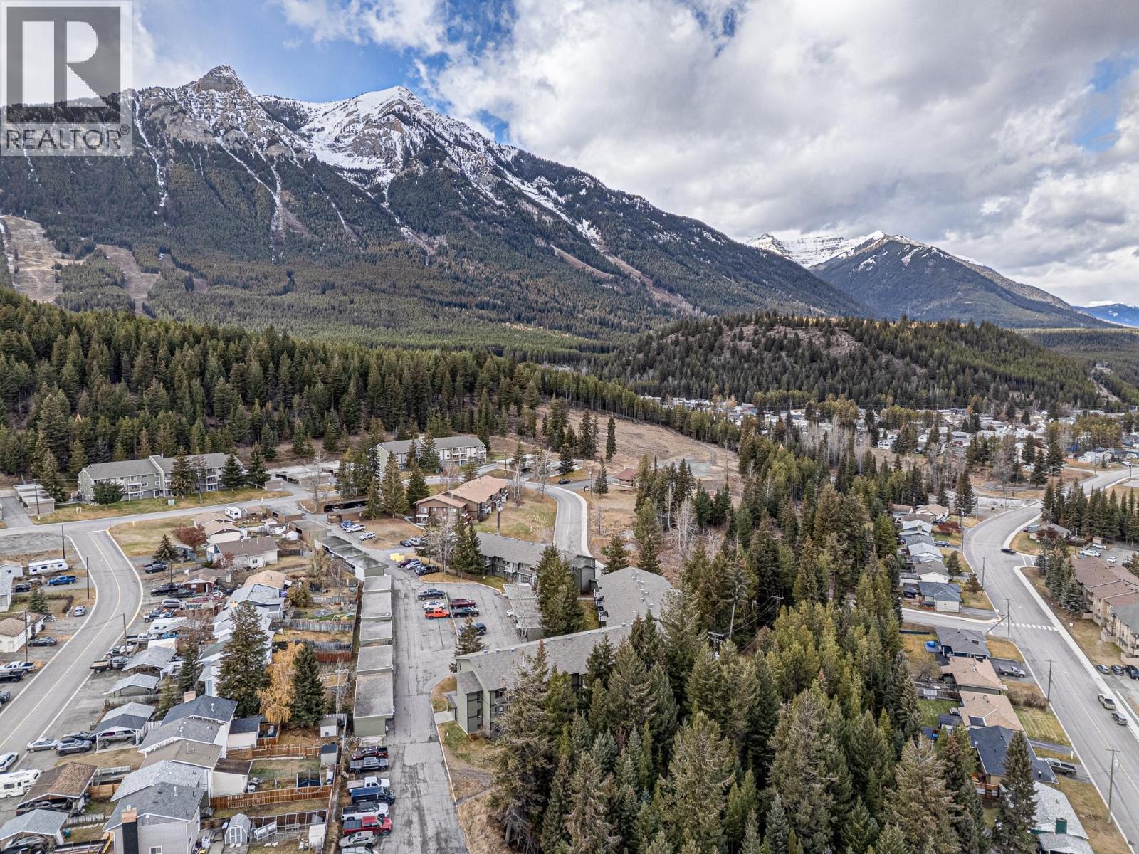 1802 Alpine Drive Unit# 306A, Elkford, BC - Outdoor With View