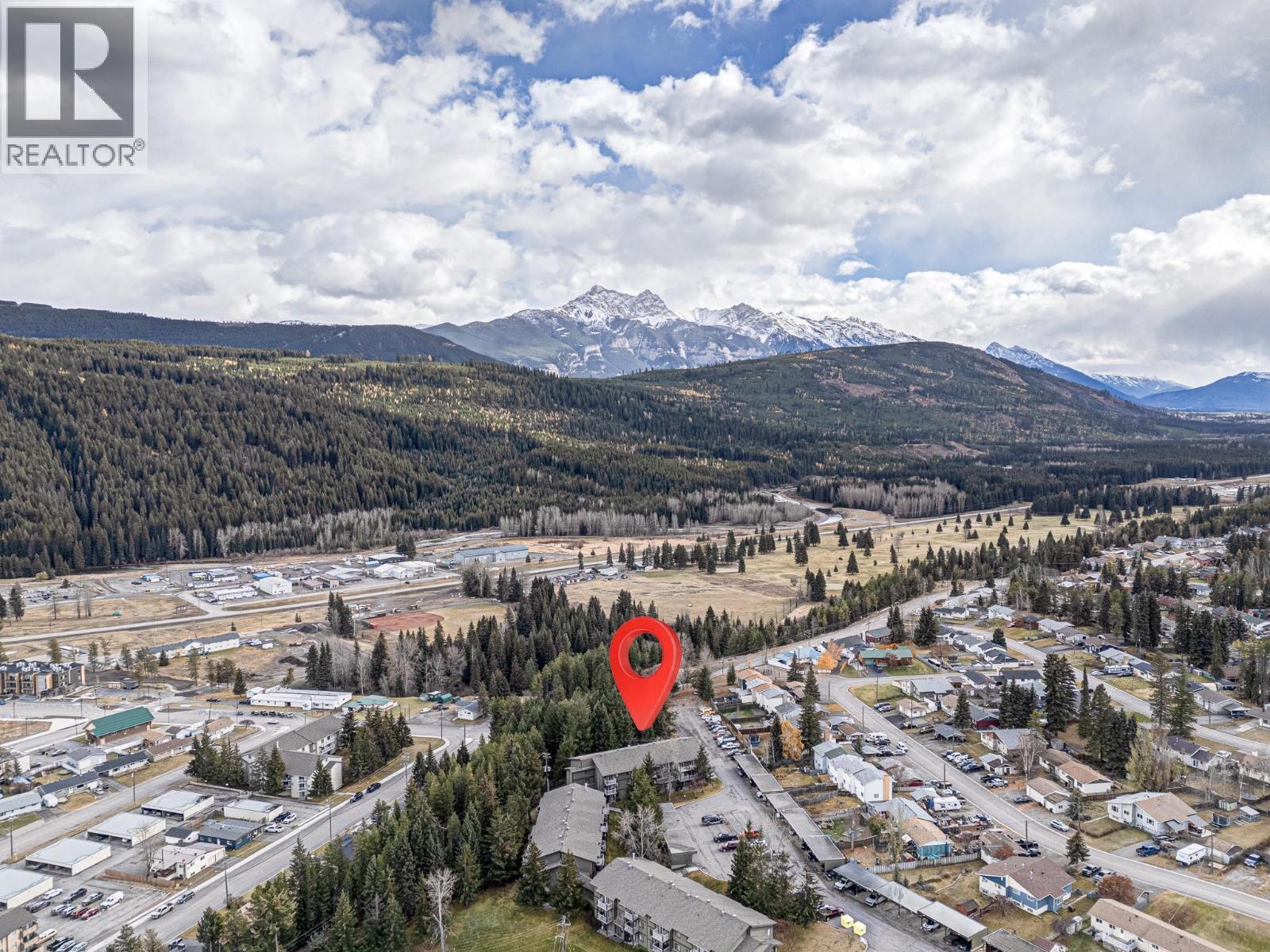 1802 Alpine Drive Unit# 306A, Elkford, BC - Outdoor With View