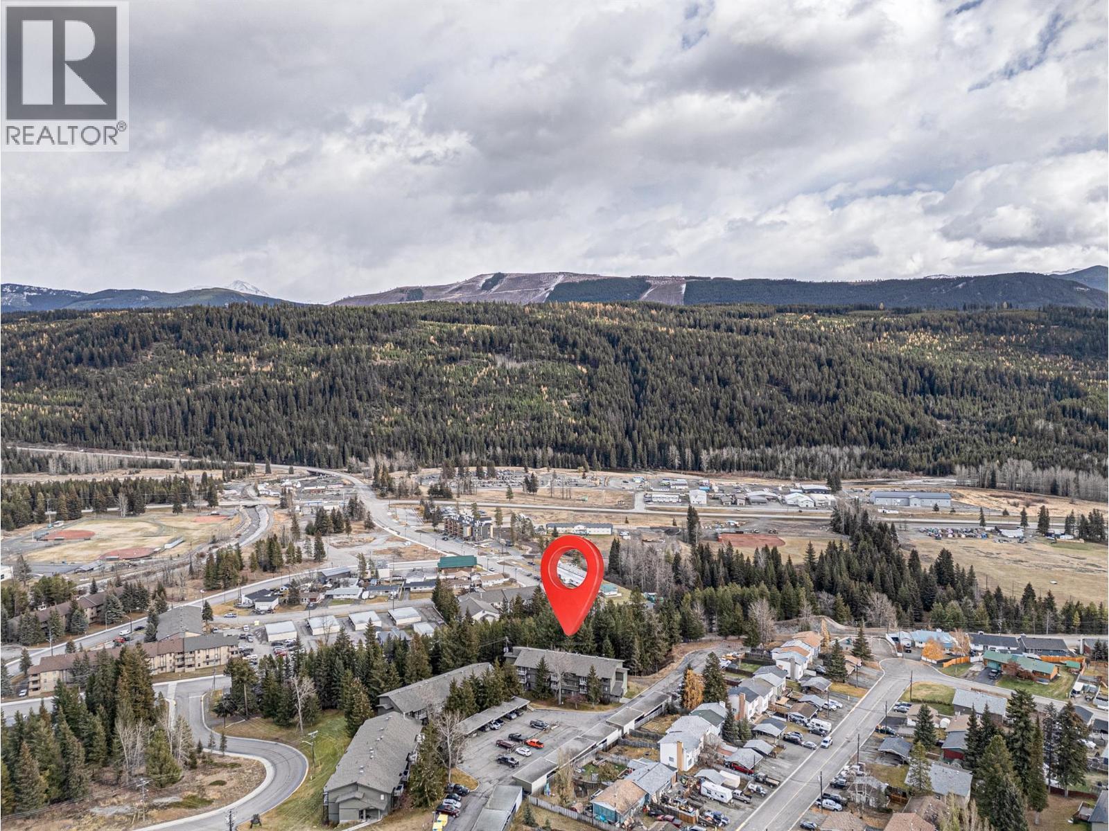 1802 Alpine Drive Unit# 306A, Elkford, BC - Outdoor With View