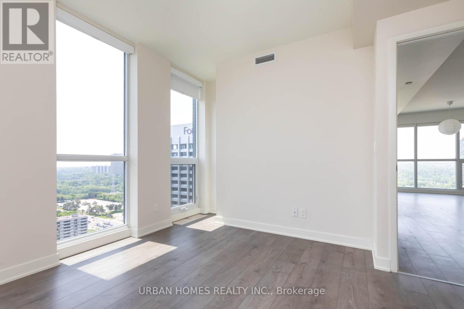 2711 - 2 Sonic Way, Toronto, ON - Indoor Photo Showing Other Room