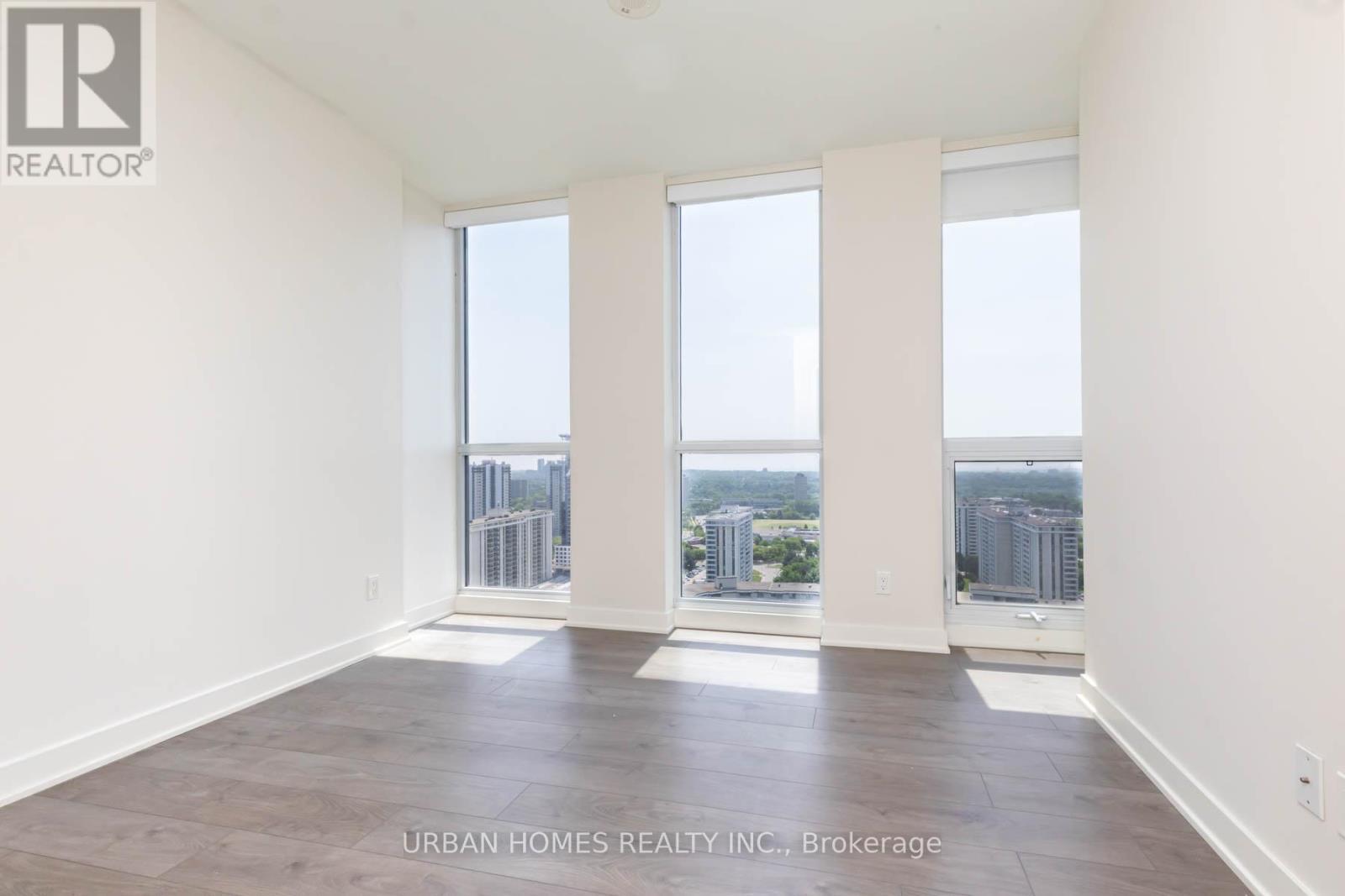 2711 - 2 Sonic Way, Toronto, ON - Indoor Photo Showing Other Room