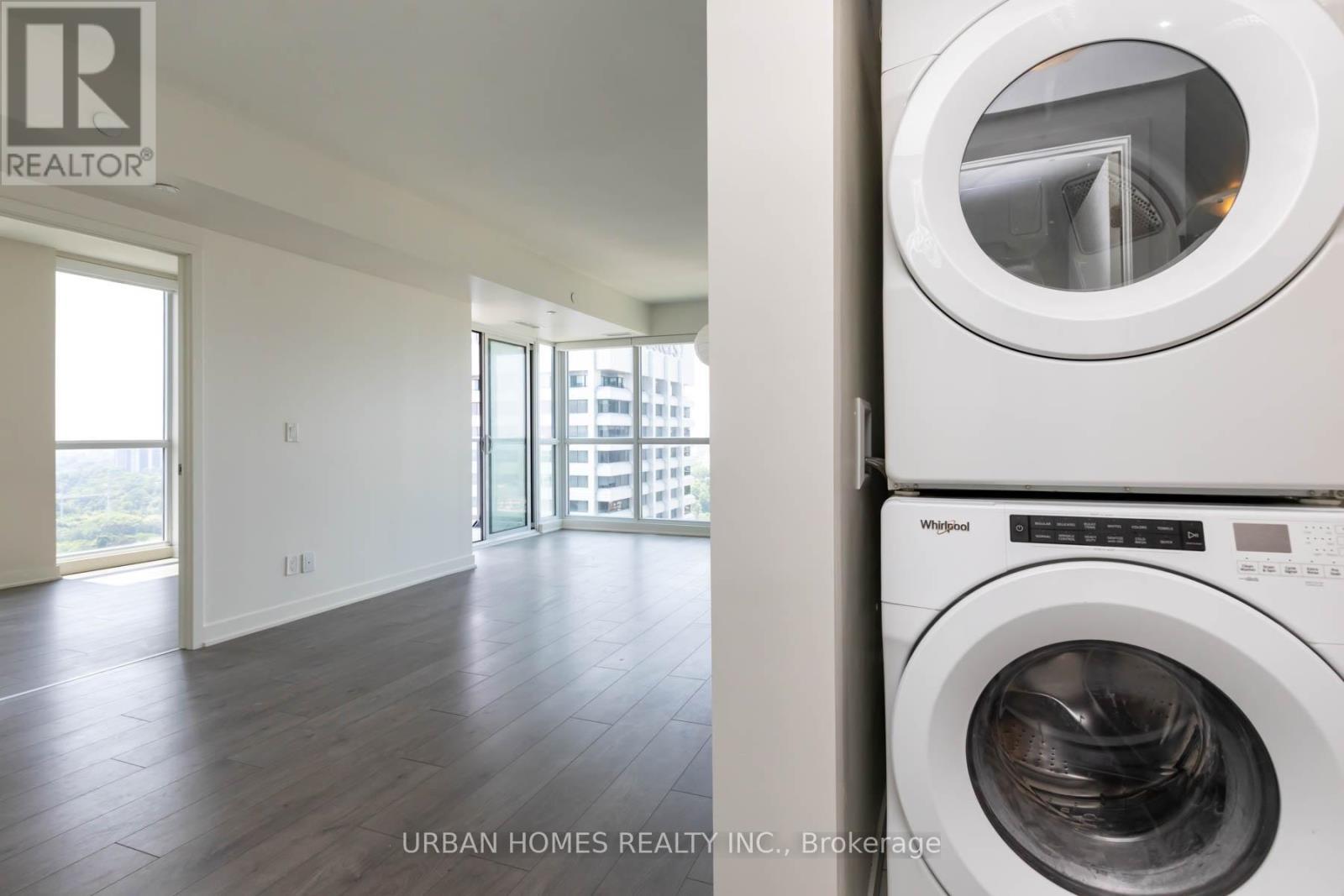 2711 - 2 Sonic Way, Toronto, ON - Indoor Photo Showing Laundry Room