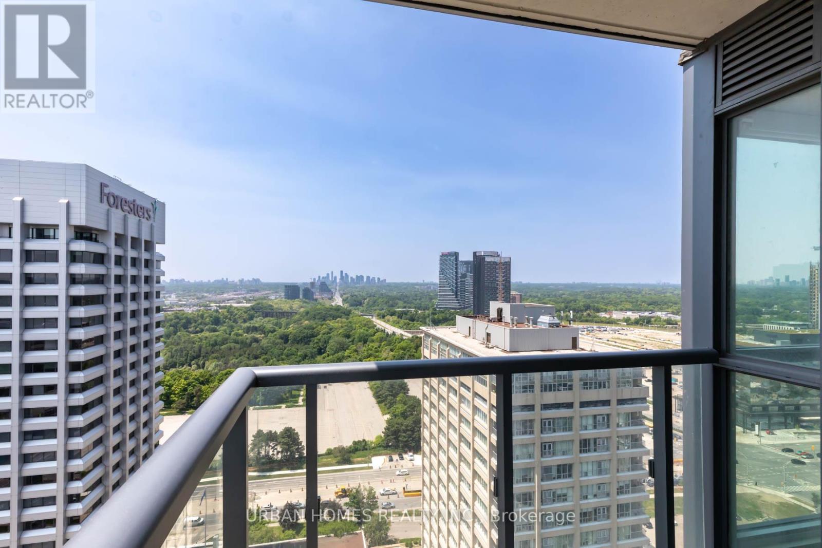 2711 - 2 Sonic Way, Toronto, ON - Outdoor