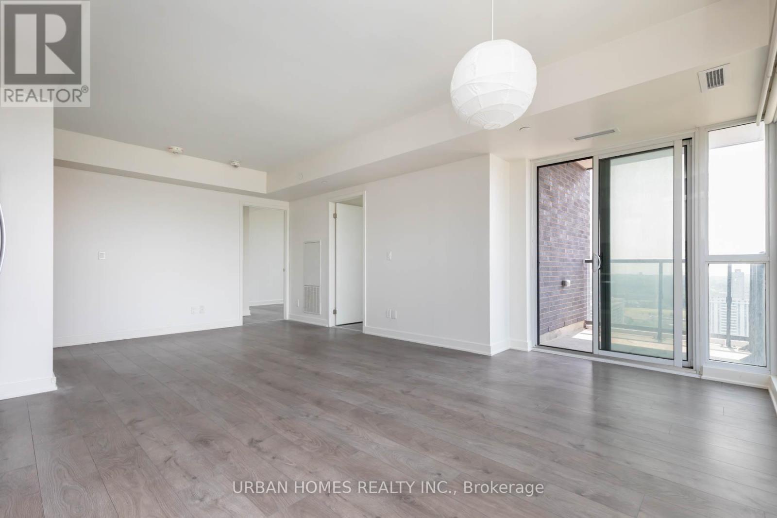 2711 - 2 Sonic Way, Toronto, ON - Indoor Photo Showing Other Room