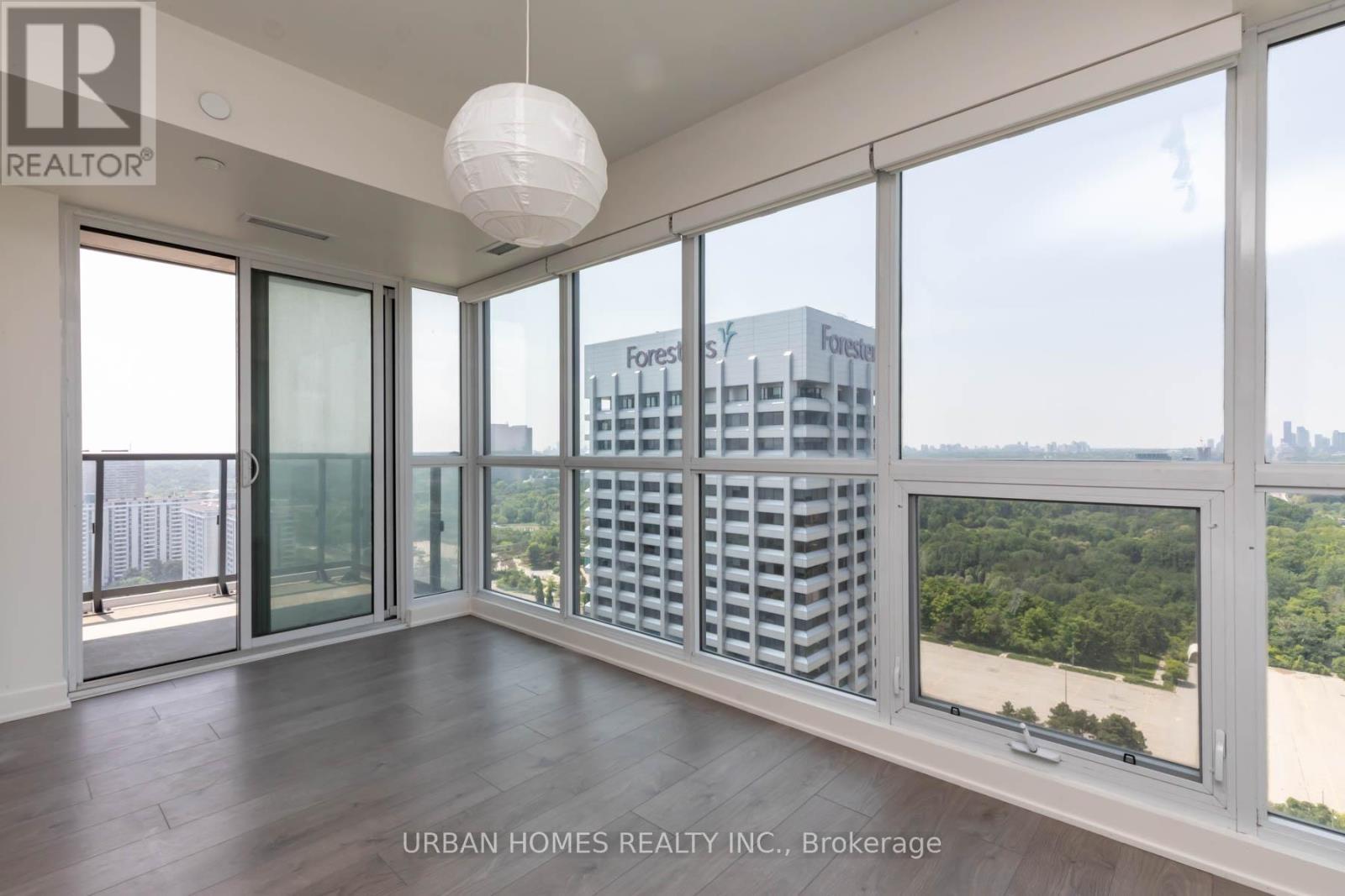 2711 - 2 Sonic Way, Toronto, ON - Indoor Photo Showing Other Room