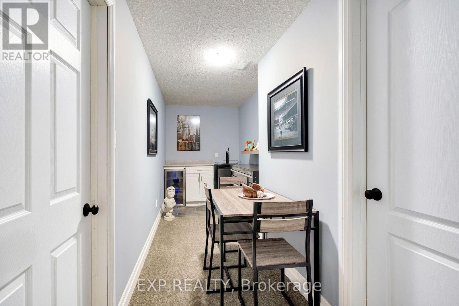 493 Bennett Crescent, Strathroy-Caradoc (Mount Brydges), ON - Indoor