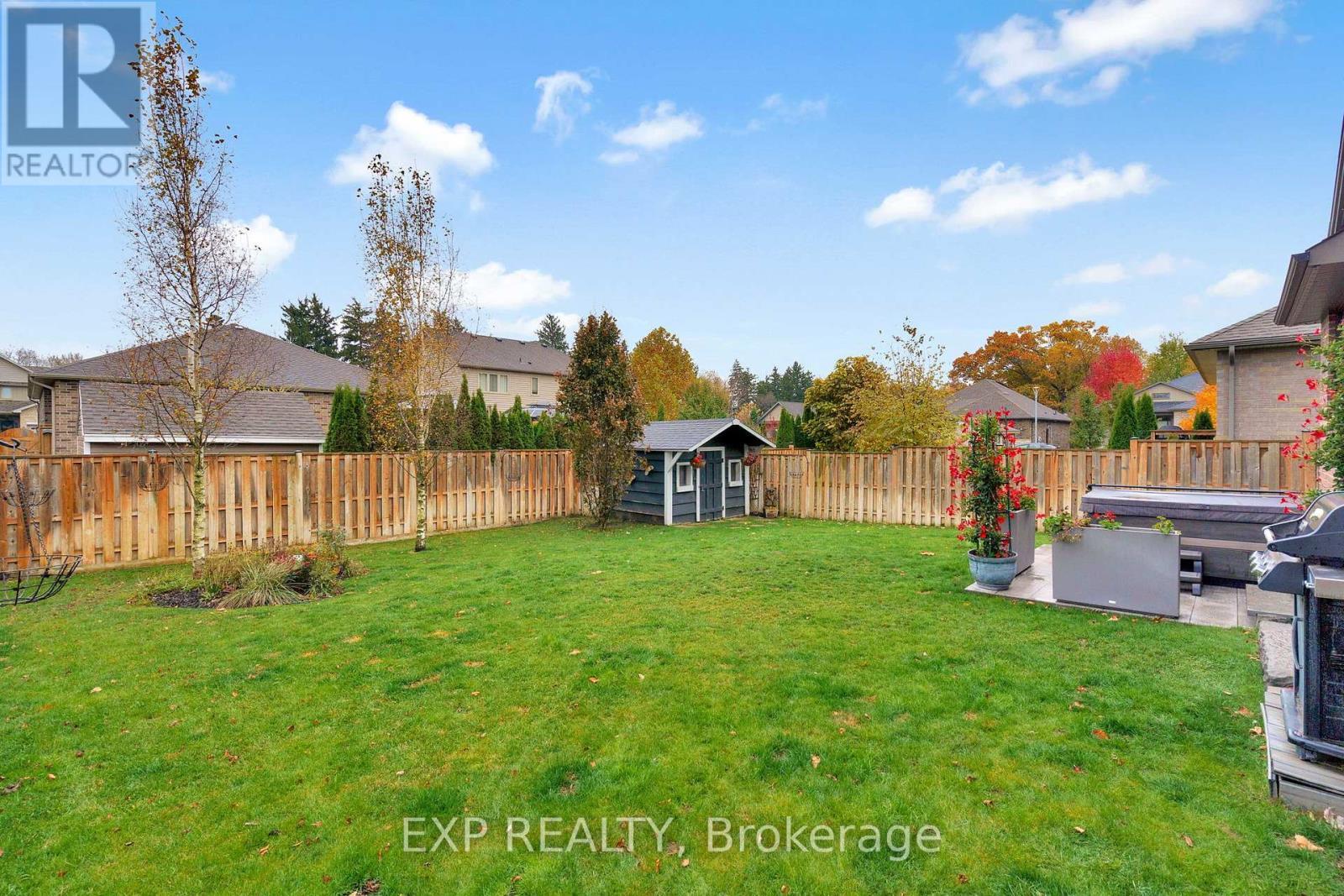 493 Bennett Crescent, Strathroy-Caradoc (Mount Brydges), ON - Outdoor