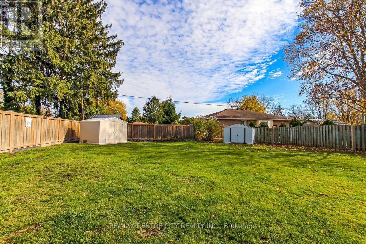 145 Hughes Street, St. Thomas, ON - Outdoor