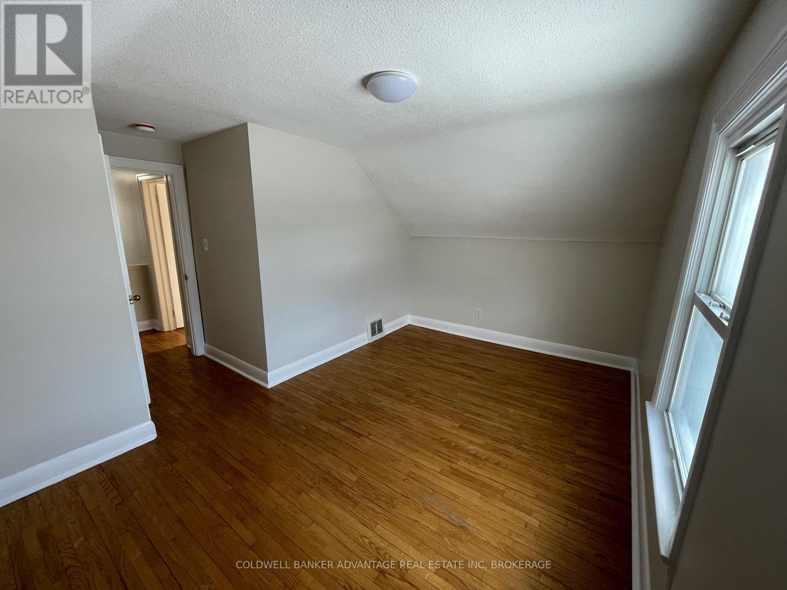 565 Fitch Street, Welland (West Welland), ON - Indoor Photo Showing Other Room