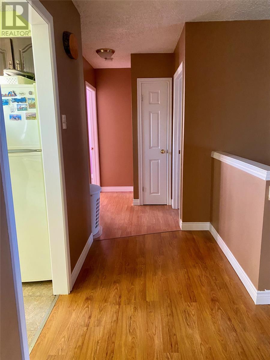 70 Elizabeth Drive, Paradise, NL - Indoor Photo Showing Other Room