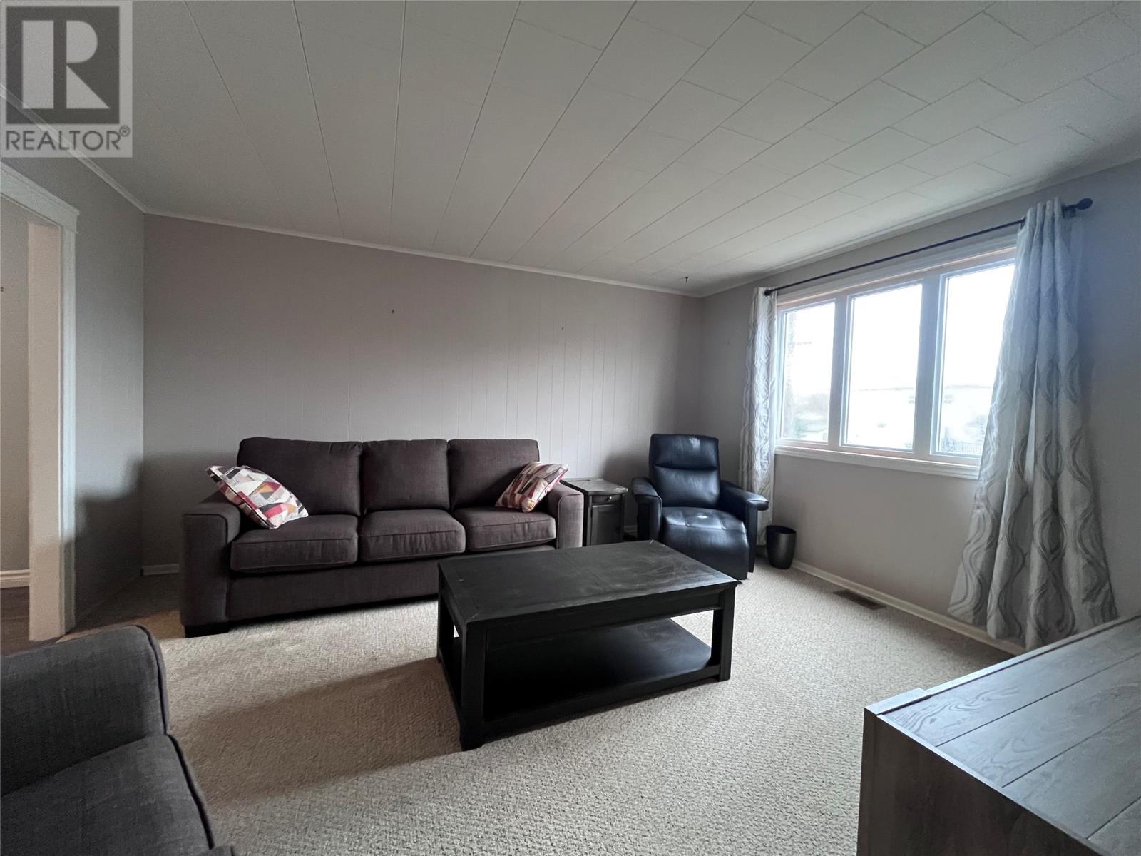 1 Brookview Place, Grand Bank, NL - Indoor Photo Showing Living Room