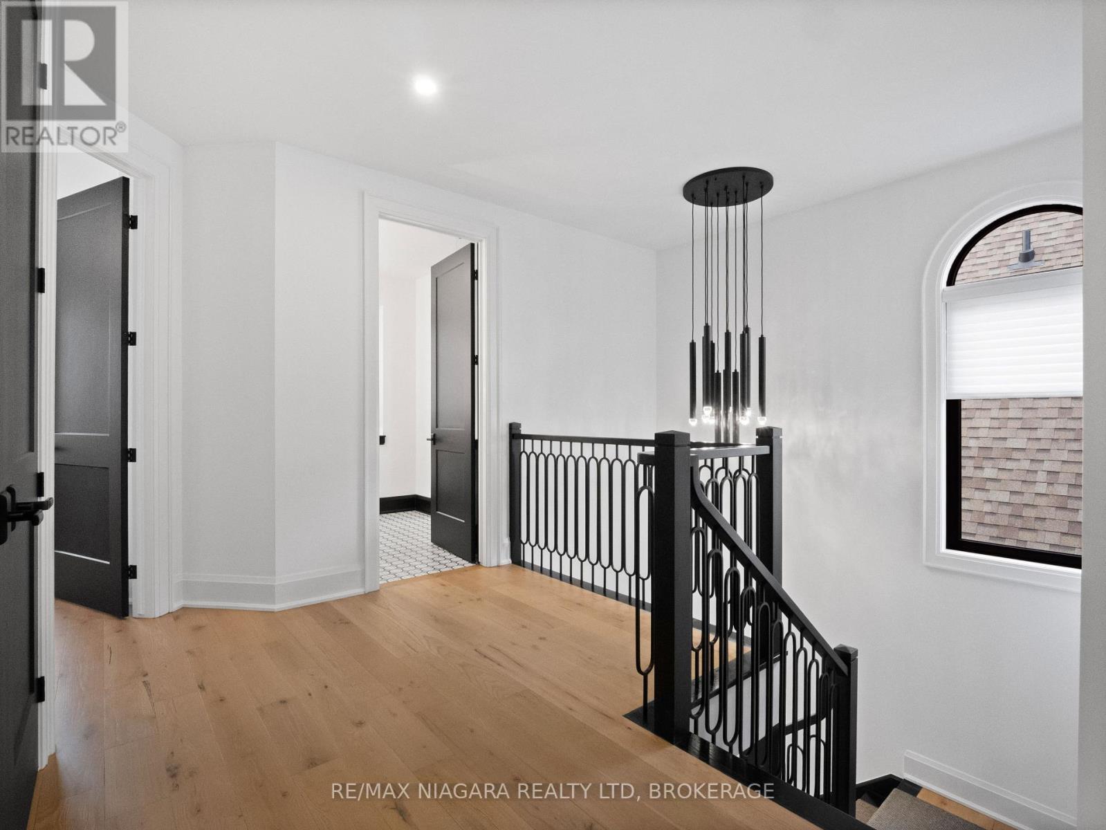 2317 Terravita Drive, Niagara Falls (Stamford), ON - Indoor Photo Showing Other Room