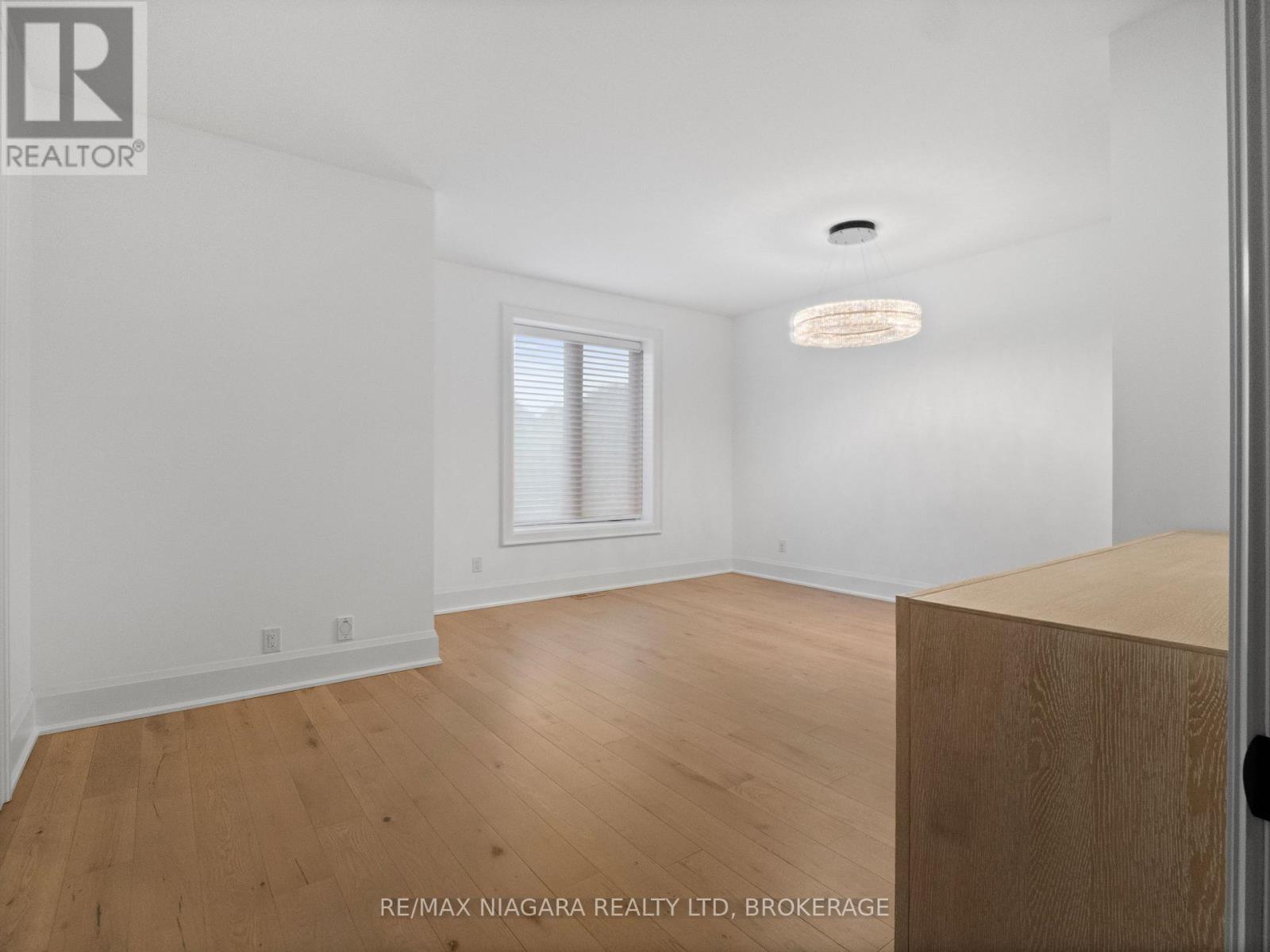 Primary - 2317 Terravita Drive, Niagara Falls (Stamford), ON - Indoor Photo Showing Other Room