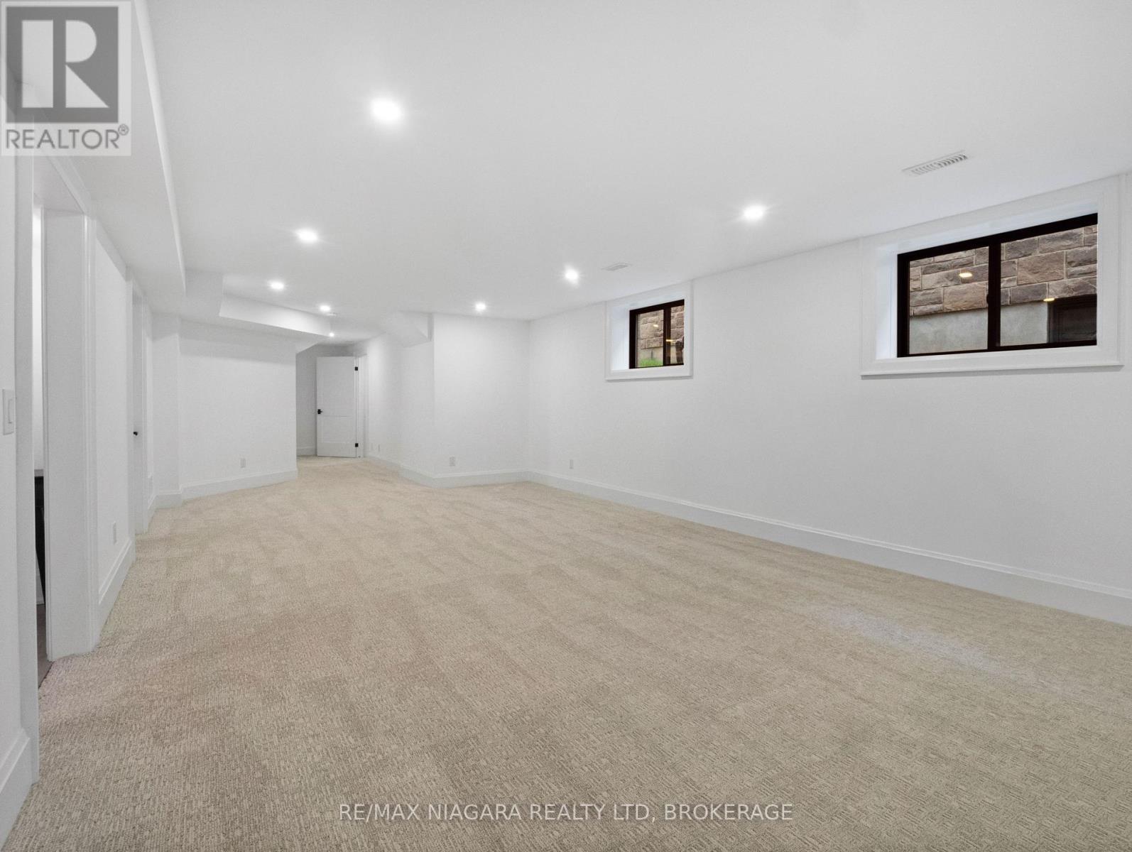 Rec Room - 2317 Terravita Drive, Niagara Falls (Stamford), ON - Indoor