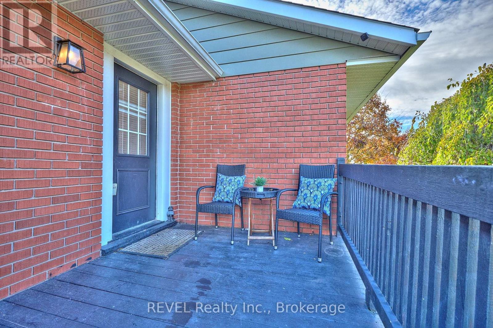 11 Newleaf Crescent, Welland (N. Welland), ON - Outdoor With Deck Patio Veranda With Exterior